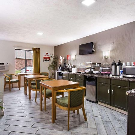Red Lion Inn & Suites Olathe Kansas City Exteriör bild