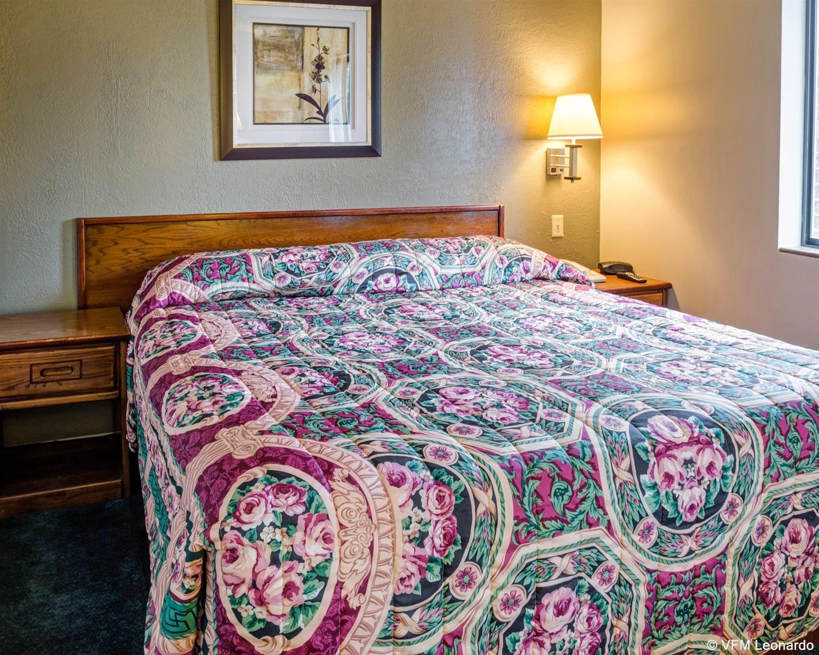 Red Lion Inn & Suites Olathe Kansas City Exteriör bild