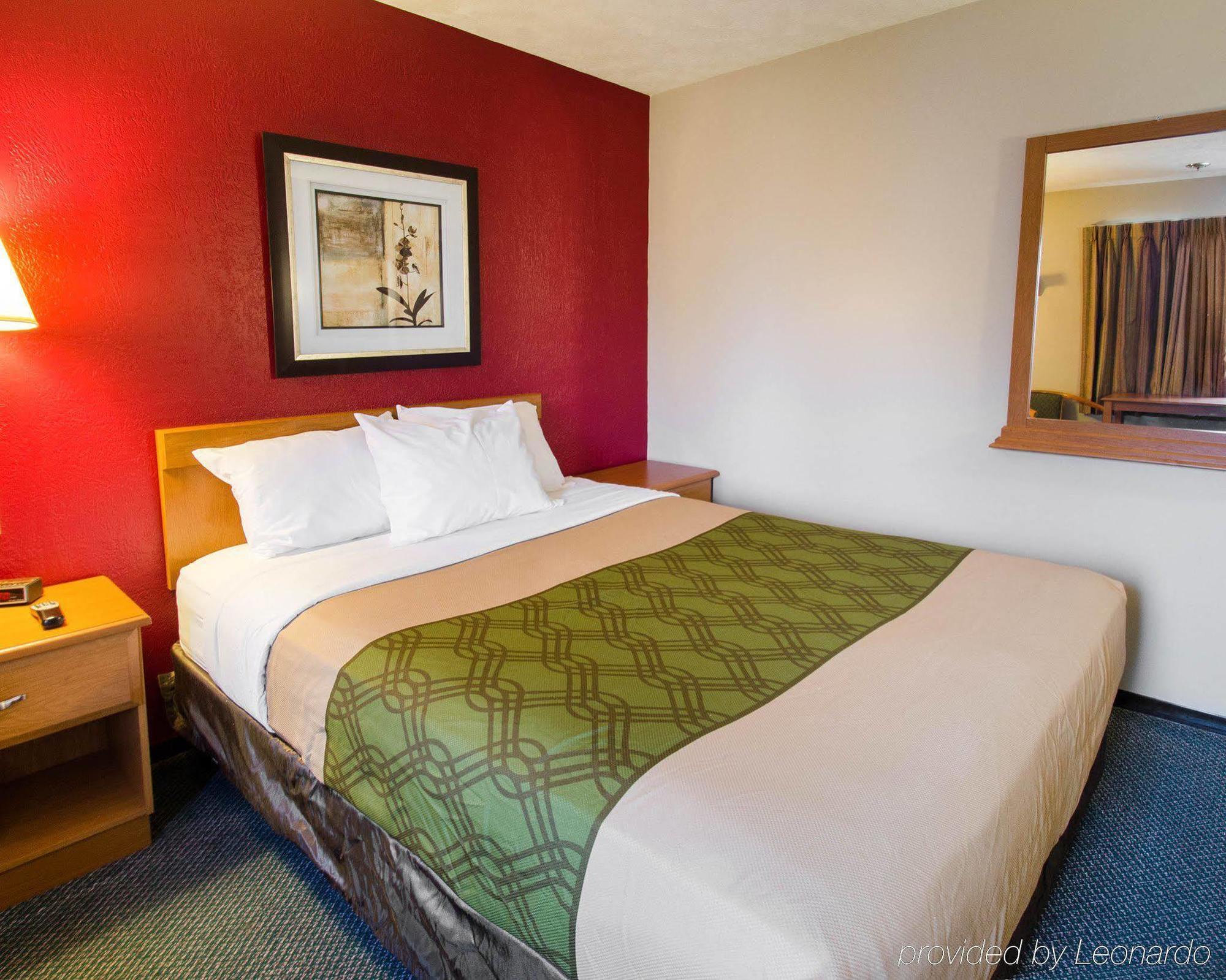 Red Lion Inn & Suites Olathe Kansas City Exteriör bild